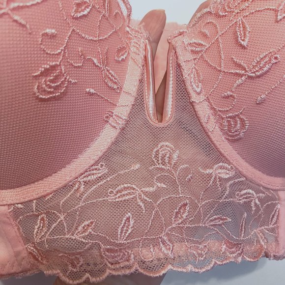 Daisey Fuentes Lace Padded Bra-Pale Pastel Peach Color-Wire V Front-40C-Gold - Picture 5 of 15